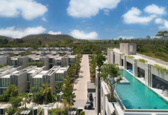 Cross Pattaya Oceanphere - formerly X2 Pattaya Oceanphere has Balcony rooms