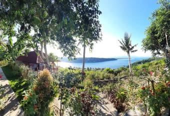 Gamat Garden Home Stay has Balcony rooms