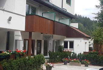 Comfort Rooms Bruckner has Balcony rooms