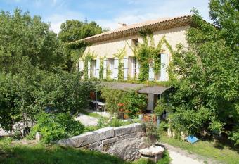 Moulin d Antelon B&B has Balcony rooms