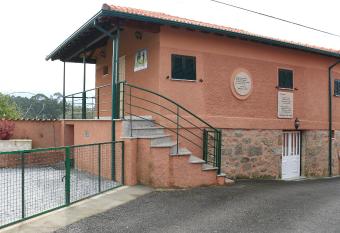 Vivenda Agostinho (Casa de F  rias) has Balcony rooms