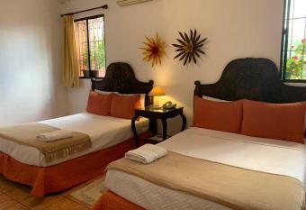 Hotel La Posada del Angel has Balcony rooms