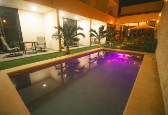 Hotel Avila has Balcony rooms