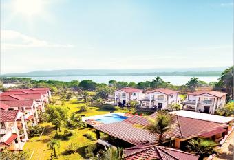 Span Suites & Villa has Balcony rooms