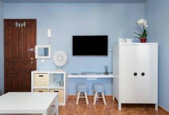 GFS Home allows 18 year olds to book a room