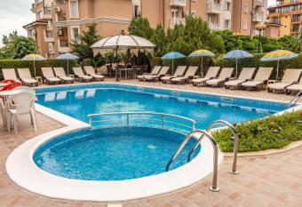Family Hotel Venera has Balcony rooms