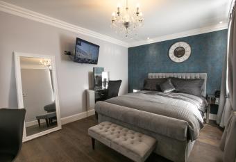 Number 82 The Unthank allows 18 year olds to book a room