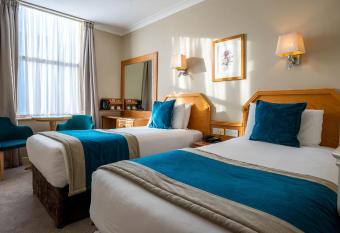 Harcourt Hotel allows 18 year olds to book a room