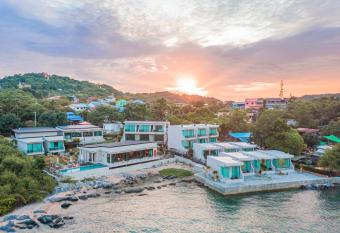 De  Anchor has Balcony rooms