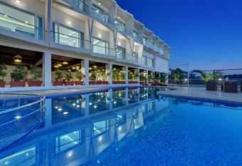 Viola Beacon Resort, Lonavala has Balcony rooms