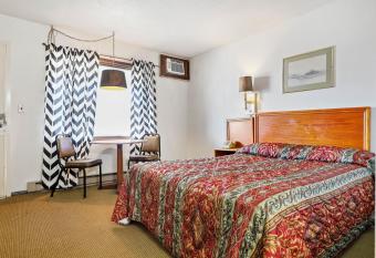 Hotel O Oskaloosa Near Eddyville has Smoking rooms