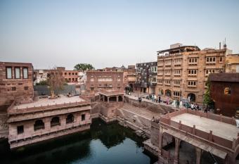 The Stepwell Hotel allows 18 year olds to book a room