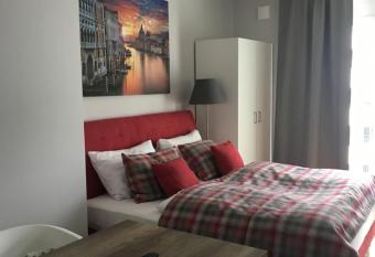 Premium Apartment M  nchen Messe has Balcony rooms