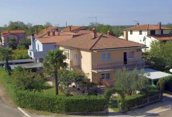 Apartments & Rooms BARBARA has Balcony rooms