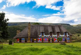 Addo Bush Palace has Balcony rooms