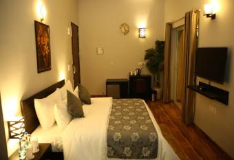 Anandam Clarks Inn Suites Vrindavan has Balcony rooms