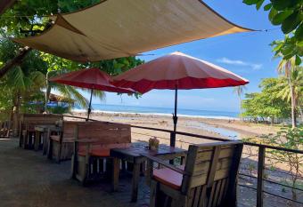 Esencia Nativa has Balcony rooms