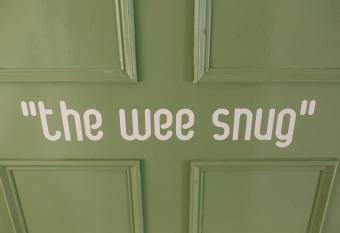 The Wee Snug has Balcony rooms