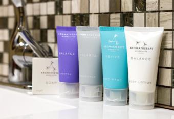 Foxwood Inn & Suites Drayton Valley allows 18 year olds to book a room