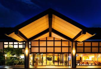 Yuzanso allows 18 year olds to book a room