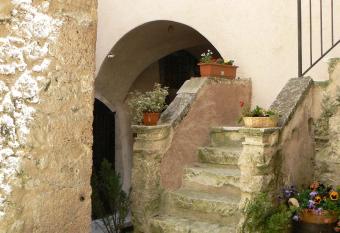 Residence Il Palazzo has Balcony rooms