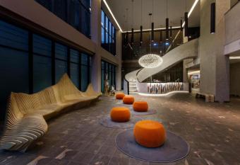 De Elements Business Hotel Damansara allows 18 year olds to book a room