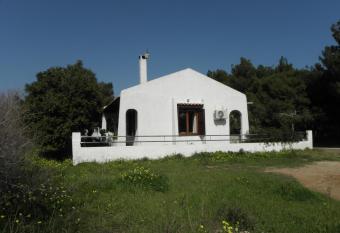 House By The Sea has Balcony rooms