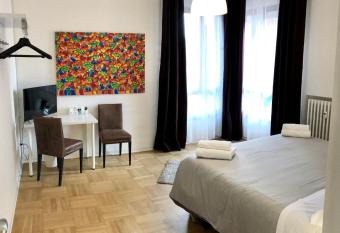 CITYHOUSE allows 18 year olds to book a room