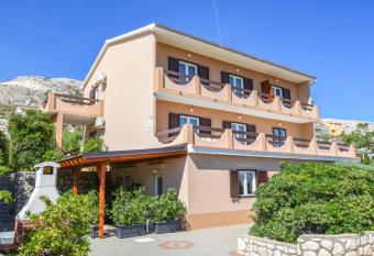 APARTMANI MARIJA LJUBICA has Balcony rooms