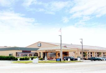 Oh St Joseph Resort Hotel allows 18 year olds to book a room