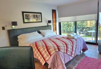 La Maca Suites allows 18 year olds to book a room