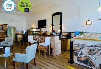 Poveira Hotel has Balcony rooms