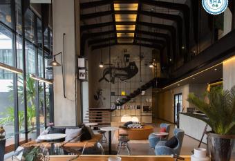 The Journey Hotel Bangna has Balcony rooms