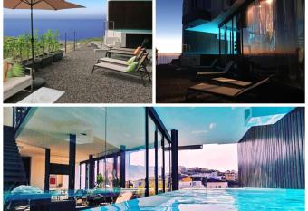 House Gallery 10 allows 18 year olds to book a room