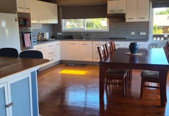 Island Getaway has Balcony rooms