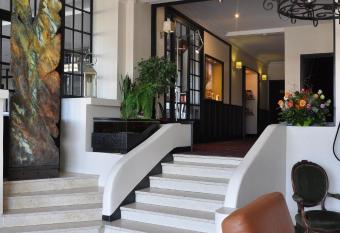 Hotel Restaurant Bellevue has Balcony rooms