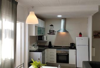 Day Ok Beach Apartment allows 18 year olds to book a room