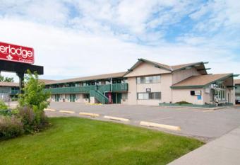 Superlodge Canada allows 18 year olds to book a room