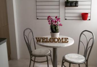 Estoril Sun & Beach allows 18 year olds to book a room