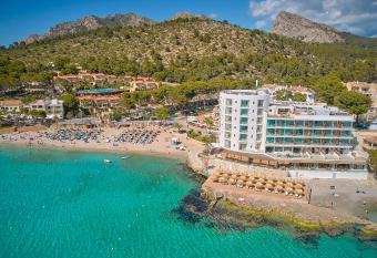 Universal Hotel Aquamarin has Balcony rooms