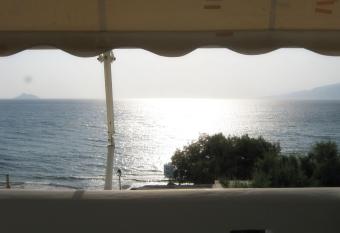 Crysalis Studios has Balcony rooms