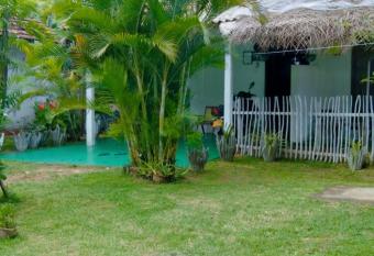 Thalalla BnB has Balcony rooms