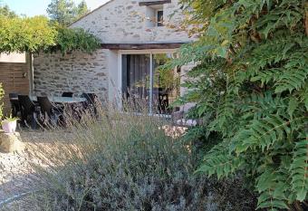 Les granges du chiron has Balcony rooms