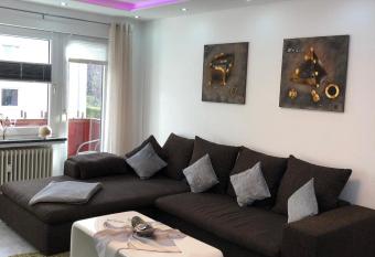 International 2 has Balcony rooms