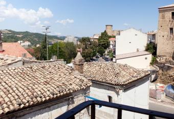 Malvarosa has Balcony rooms