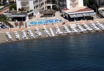 Pasa Garden Beach has Balcony rooms