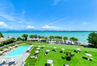 Vision Hotel has Balcony rooms