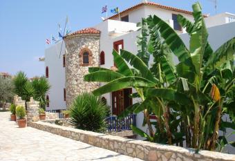 ZagaMilos Hotel has Balcony rooms