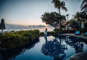 Santai Hotel has Balcony rooms