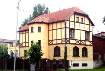 Villand Hotel with Free Private Parking and Self Check In has Balcony rooms